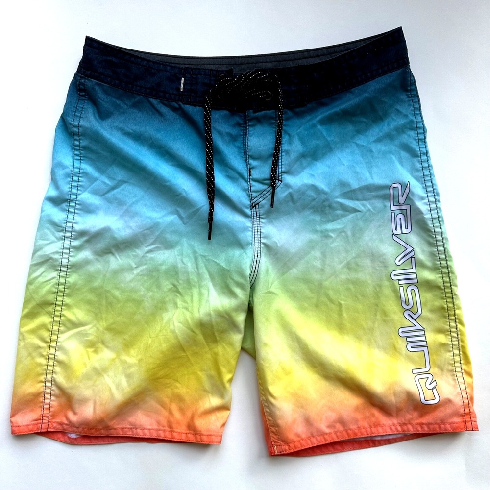 Boys Quicksilver DryFlight Board Shorts Multicolor Ombre Size 26/12-Pre-owned
